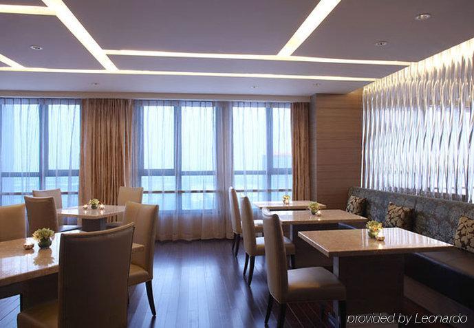 Courtyard By Marriott Kunshan Куншан Ресторант снимка